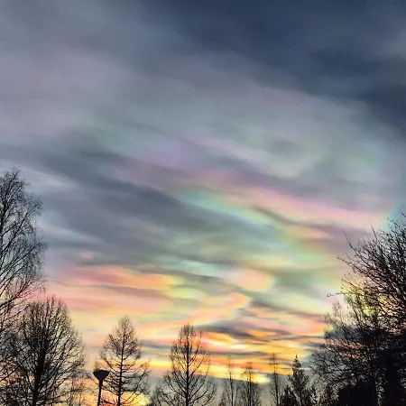 Lakeside, Picture Window, Sauna, Wifi,silent Shine Rovaniemi