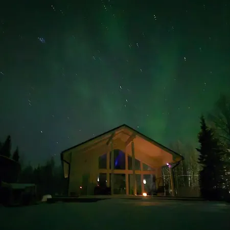 Northern Lights From Inside, Lake, Sauna,Silent Shine רובניימי