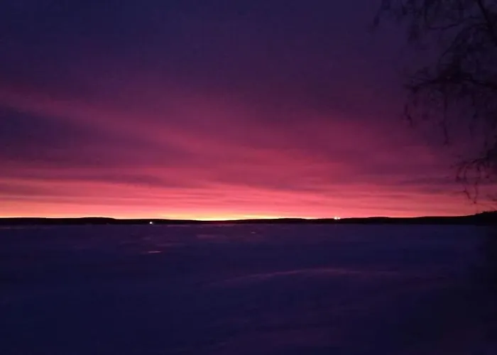 Northern Lights From Inside, Lake, Sauna,Silent Shine וילה *